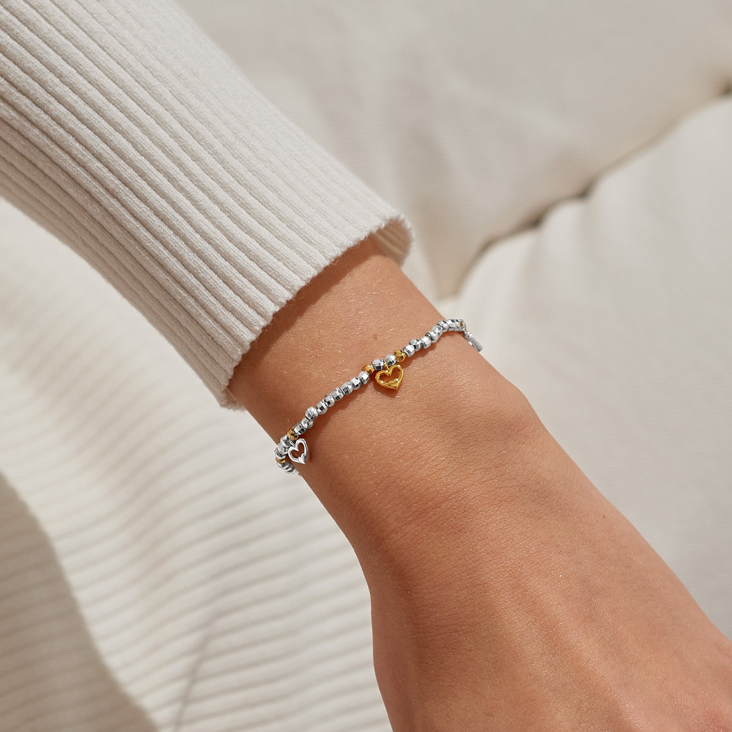 Joma Jewellery Sparkle Confetti A Little | Wonderful Mum | Silver & Gold Plated | Bracelet | 17.5cm Stretch