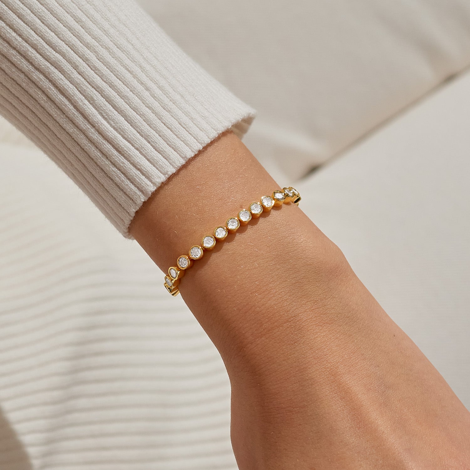 Joma Jewellery Bracelet Bar | Round Cz Tennis | Gold Plated | Bracelet | 24.5cm Adjustable