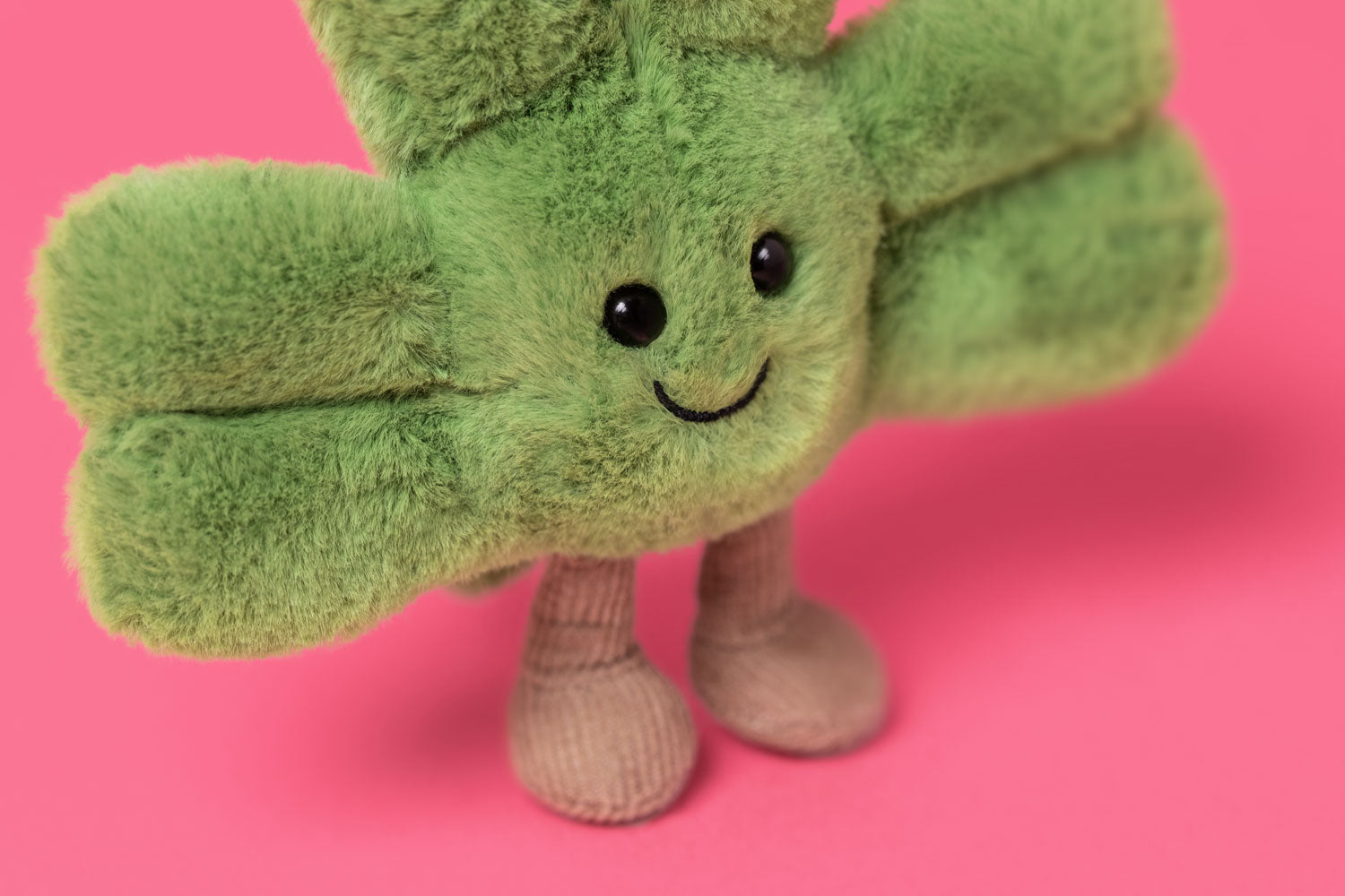 Jellycat Siofra Shamrock Bag Charm – Lucky Accessory – Curios Gifts