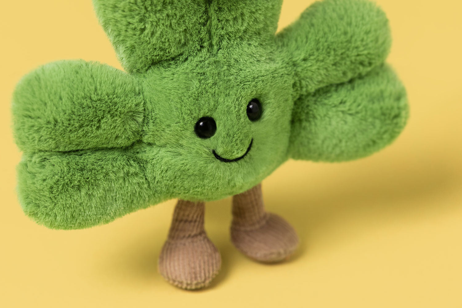 Jellycat Siofra Shamrock Bag Charm – Lucky Accessory – Curios Gifts
