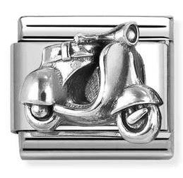 Nomination Italy composable charm displaying a silver scooter