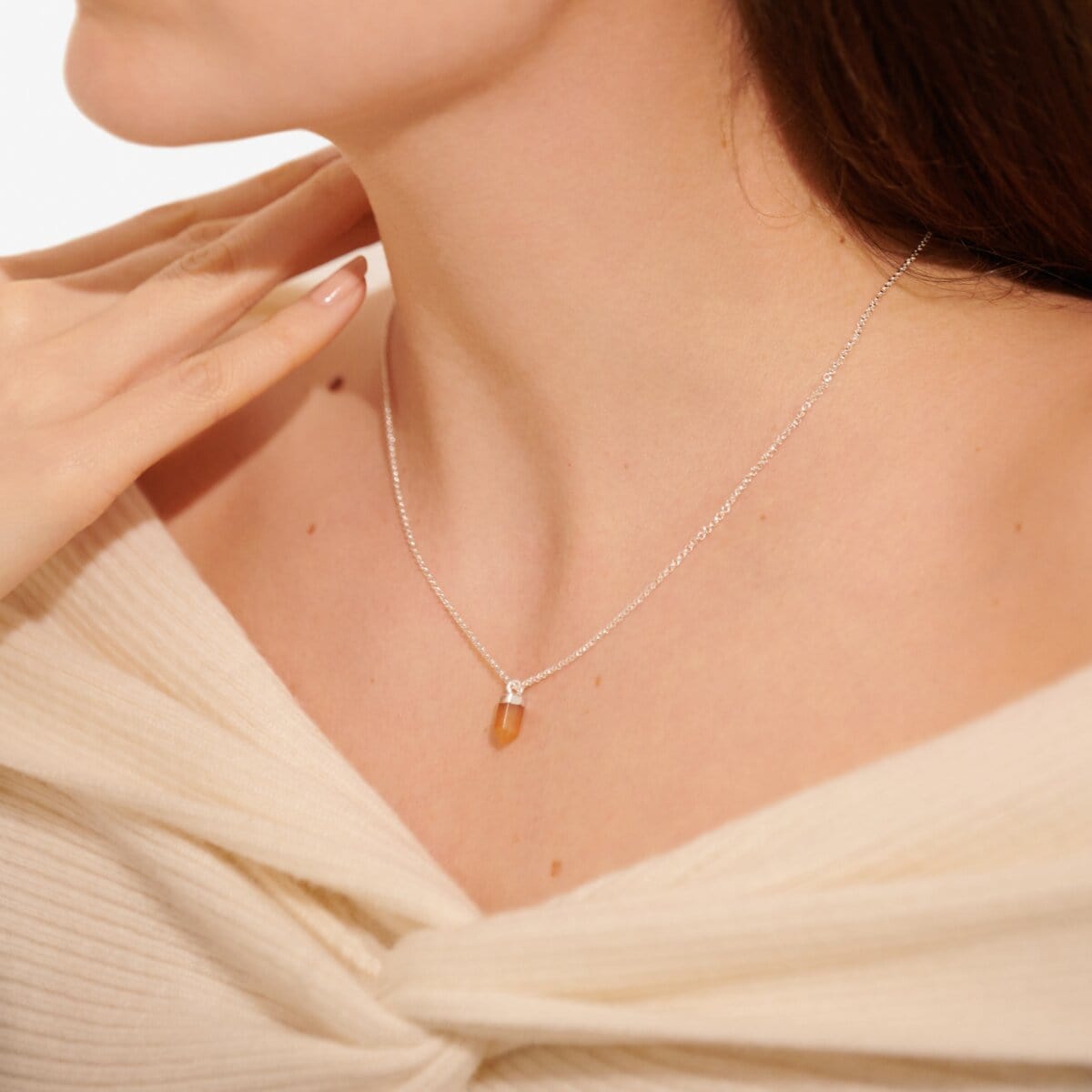Joma Jewellery Bracelets Joma Jewellery Affirmation Necklace - A little Energy - Amber