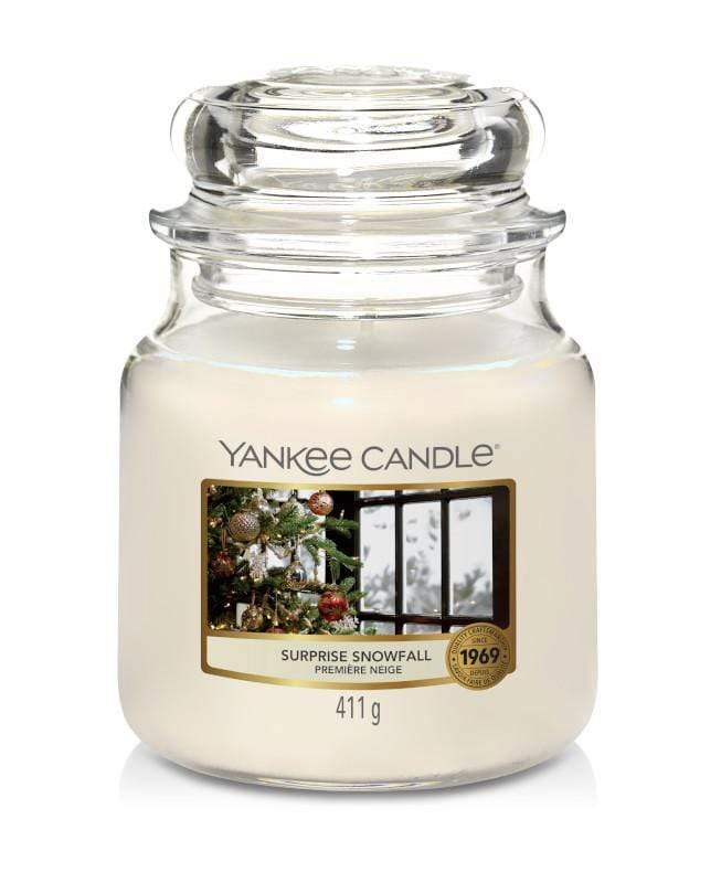 Yankee Candle Medium Jar Candle Yankee Candle Medium Jar - Surprise Snowfall