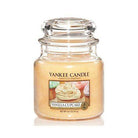 Yankee Candle Medium Jar Candle Yankee Candle Medium Jar - Vanilla Cupcake