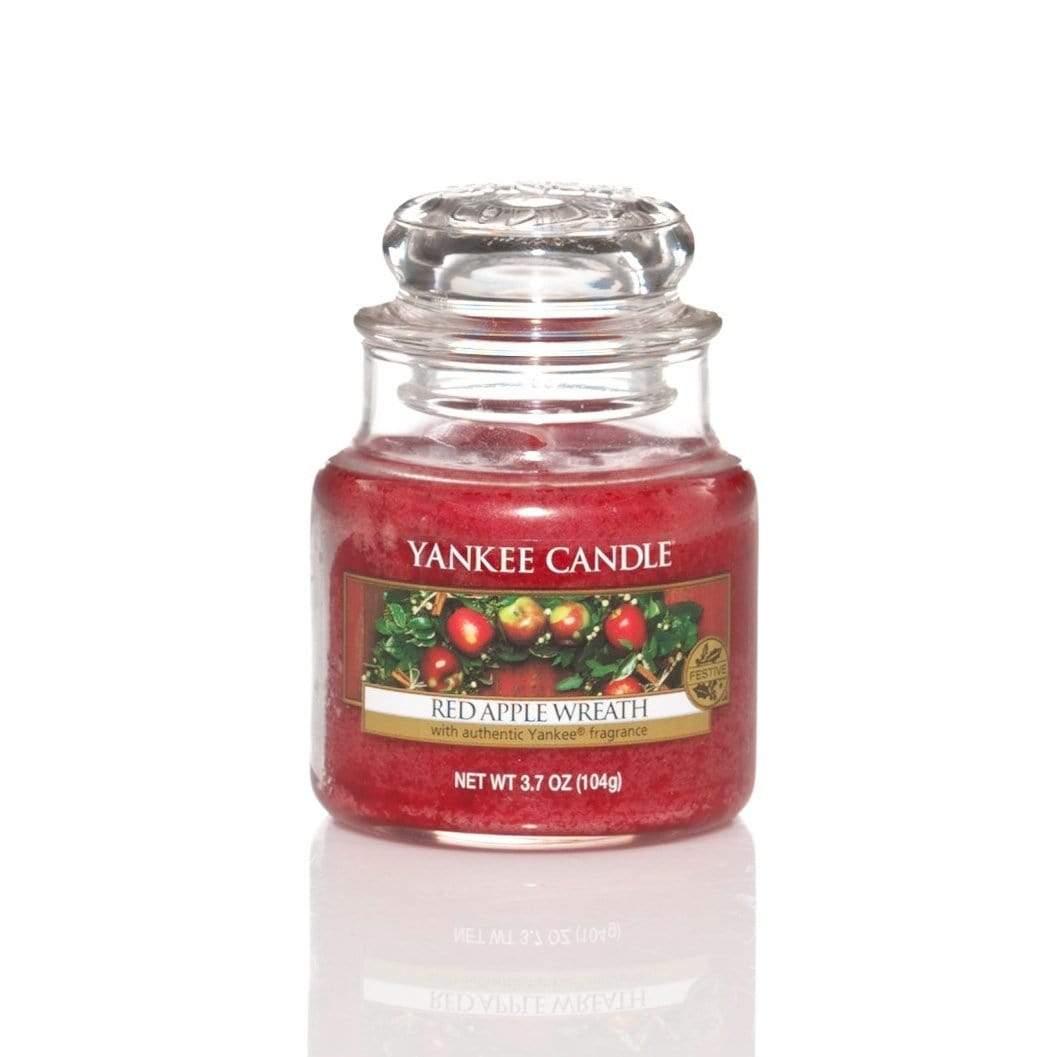 Yankee Candle Small Jar Candle Yankee Candle Small Jar - Red Apple Wreath
